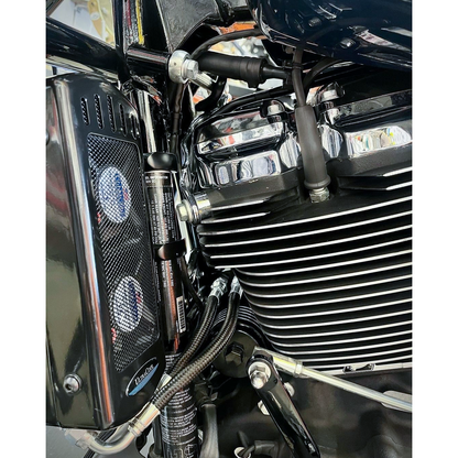 Side Mount Oil Cooler M8 Touring `17 23  Gloss Blk