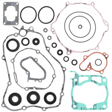 Complete Gasket Set With Oil Seals