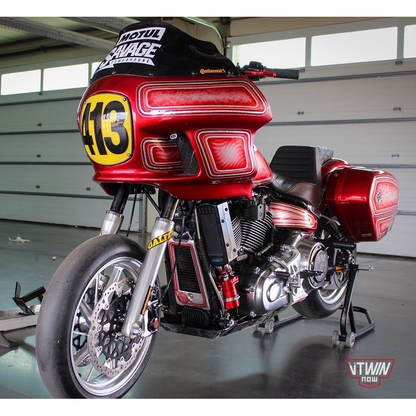 Side Mount Oil Cooler M8 Softail `17 23  Gloss Blk