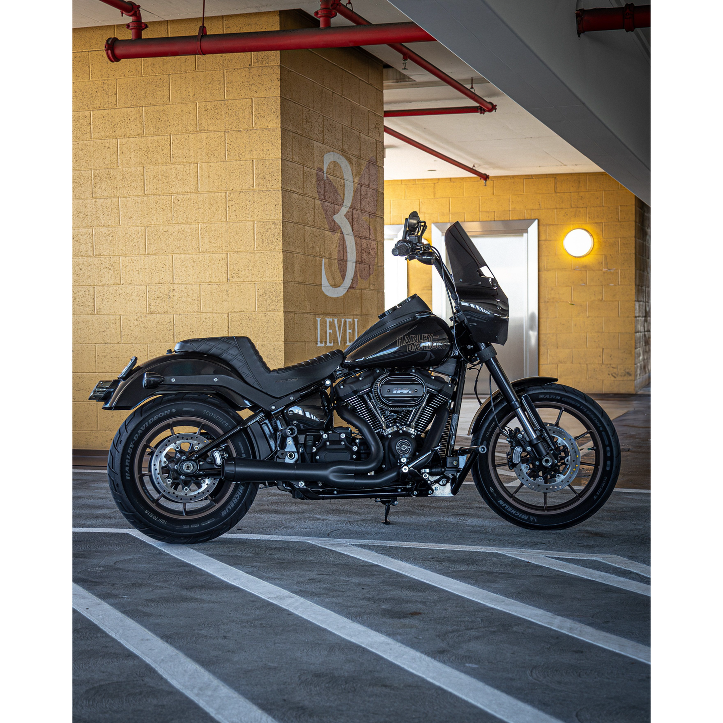 Stiletto Shock 13.5" M8 Softail