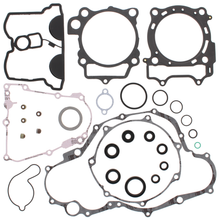Complete Gasket Set With Oil Seals