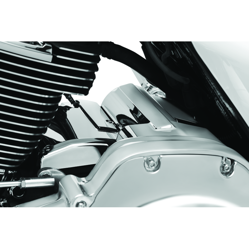 Kuryakyn Starter Cover Milwaukee-8 Chrome