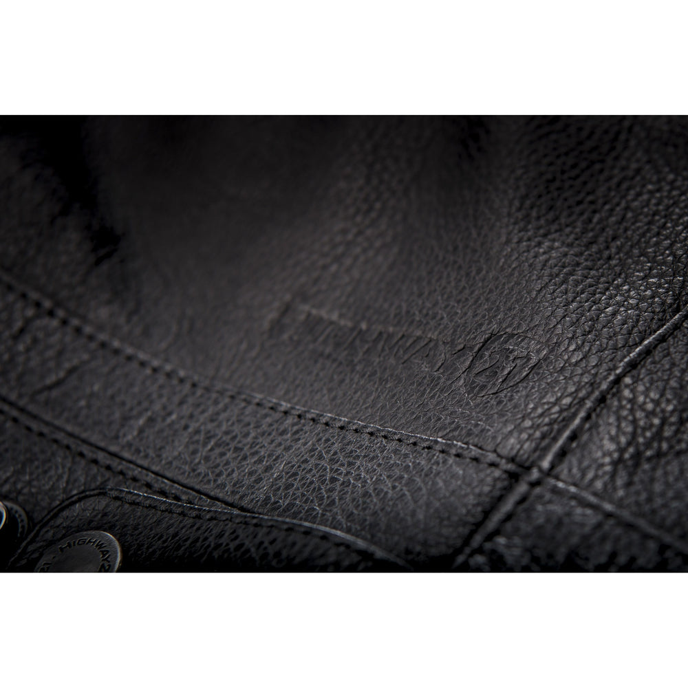 
                      
                        Primer Jacket Black 4x
                      
                    