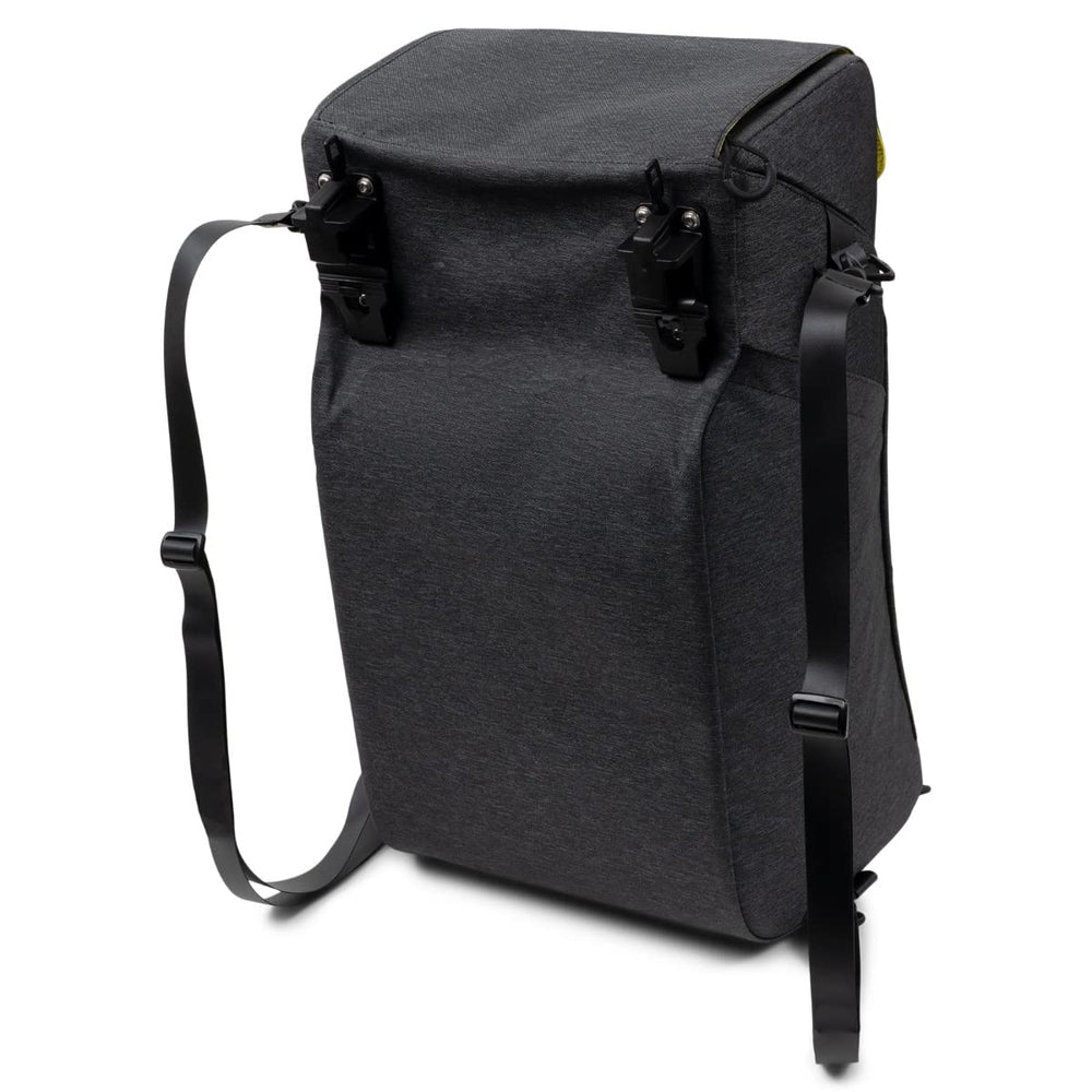 
                      
                        BRP Sea Doo Switch LinQ Lite Canvas Bag 295100986
                      
                    