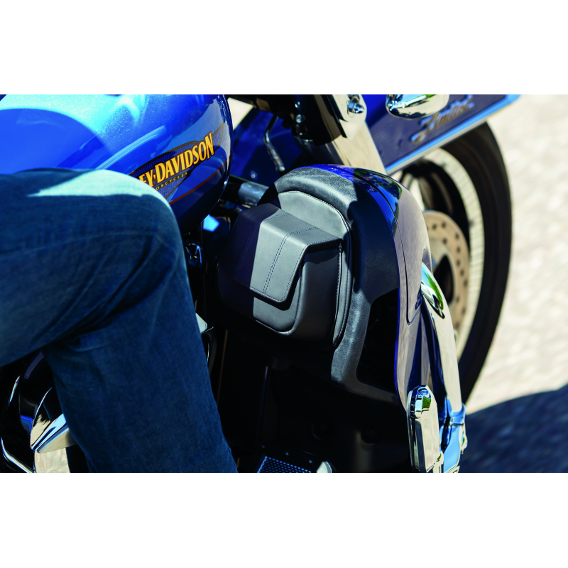 Kuryakyn Fairing Lower Door Pockets