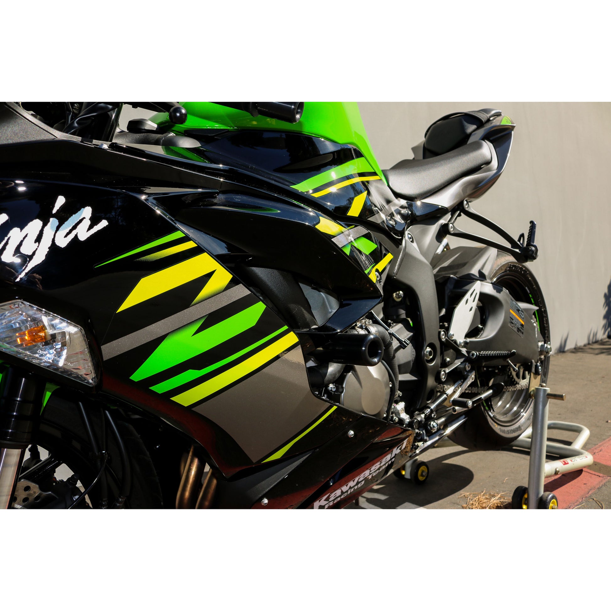 Pr/Frame Sliders Black Kaw