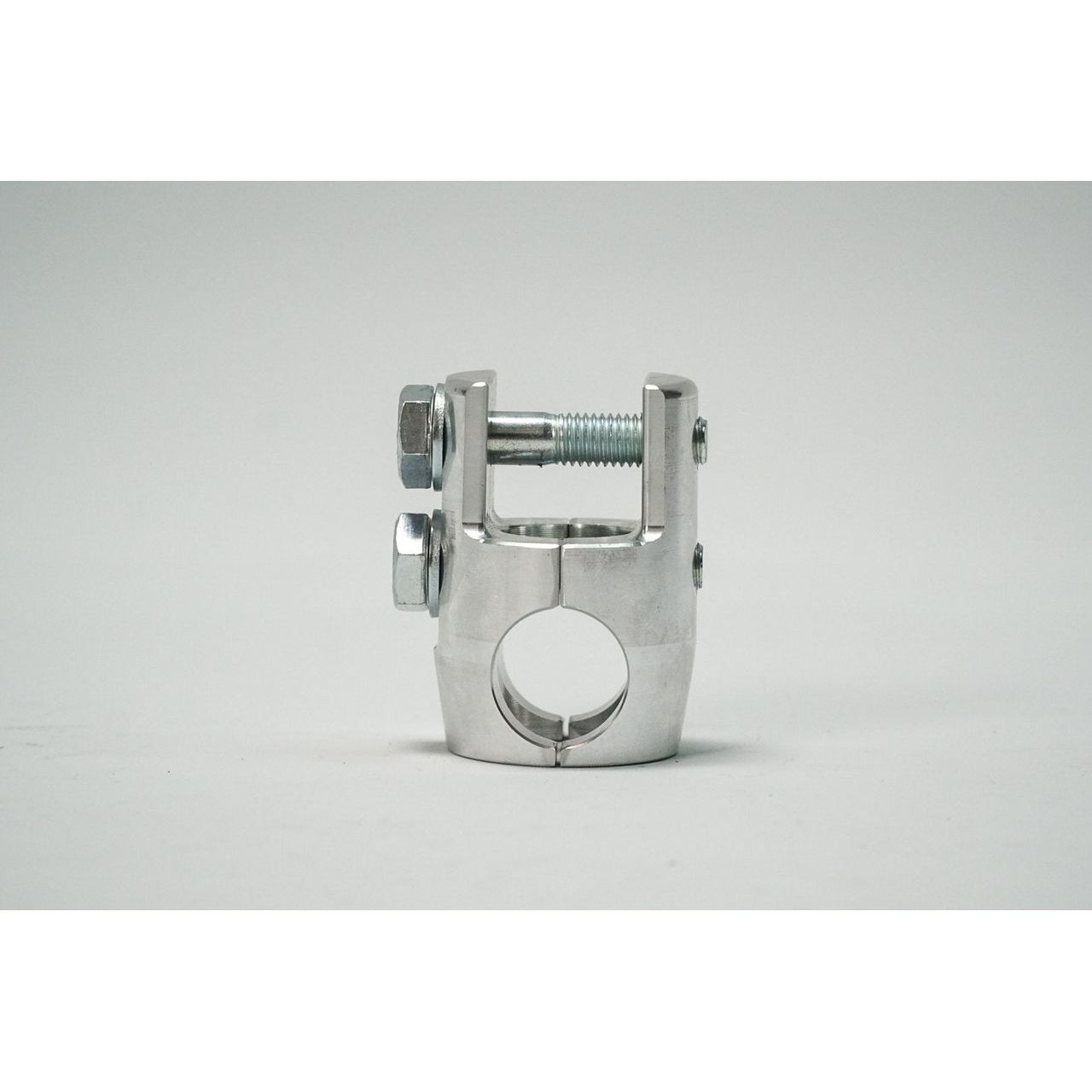 CNC aluminum arm clamps. Comes in stock lower control arm size of 1.00" and in aftermarket arms sizes of 1.100" and 1.25"