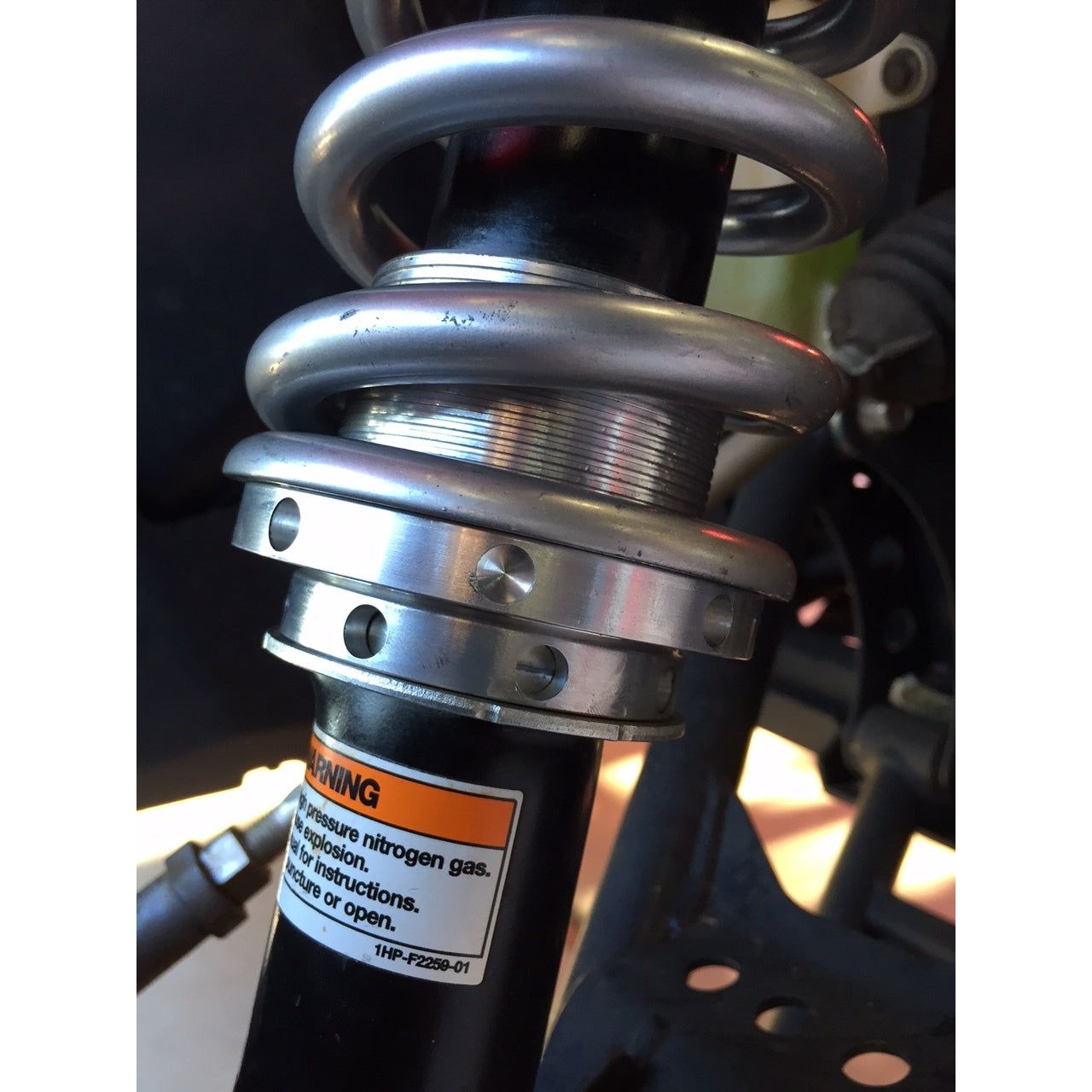 Pre load adjuster is threaded so you can adjust the ride height any place you choose